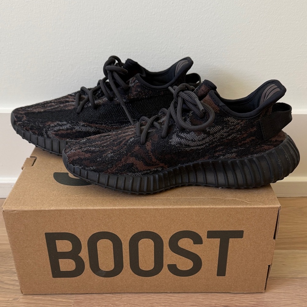 Yeezy Boost in Black and Dark Brown